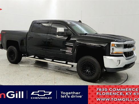 Used 2018 Chevrolet Silverado 1500 LT w/ LT Eassist Package image 1