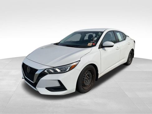 Used 2020 Nissan Sentra S image 4