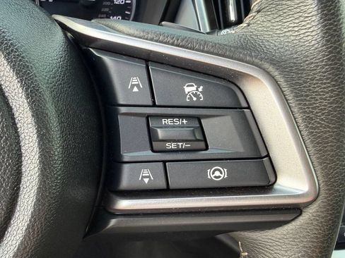 Used 2023 Subaru Outback Premium AWD/4WD image 31