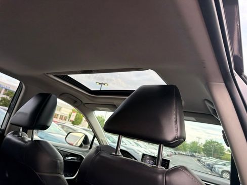 Certified 2019 Toyota RAV4 XLE Premium w/ Cold Weather Package AWD/4WD image 18