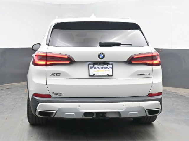 Used 2022 BMW X5 sDrive40i w/ Premium Package RWD image 13