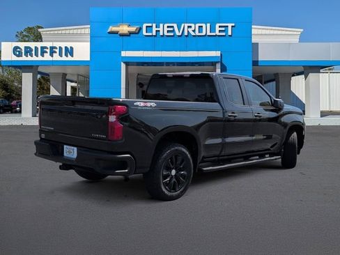 Used 2023 Chevrolet Silverado 1500 Custom AWD/4WD image 4