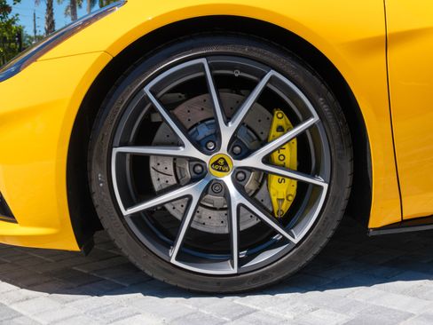 Used 2024 Lotus Emira First Edition image 10