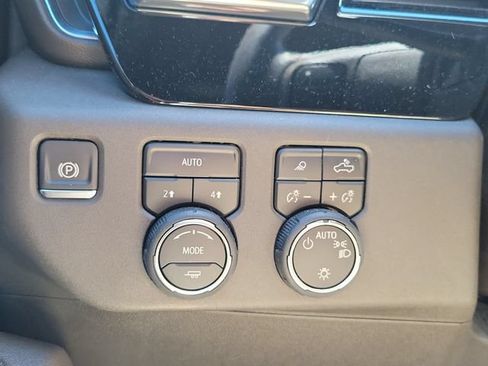 Used 2026 Chevrolet Silverado 1500 LT w/ All Star Edition Plus AWD/4WD image 21