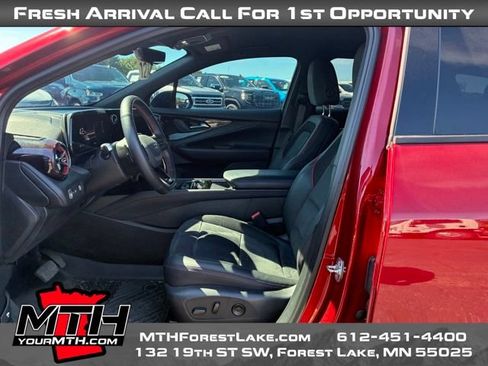 Used 2024 Chevrolet Blazer EV RS AWD/4WD image 10