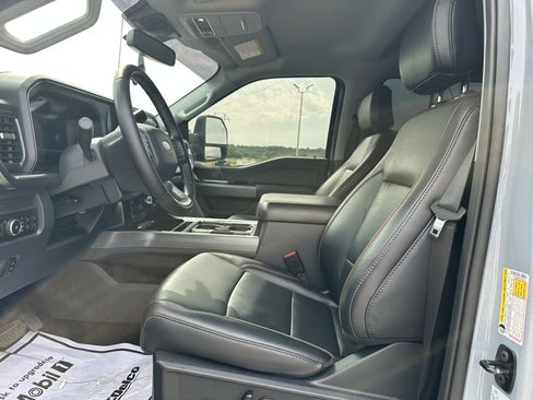 Used 2025 Ford F350 Lariat w/ Tremor Off-Road Package AWD/4WD image 20