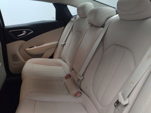 Used 2015 Chrysler 200 C w/ Navigation & Sound Group I image 18