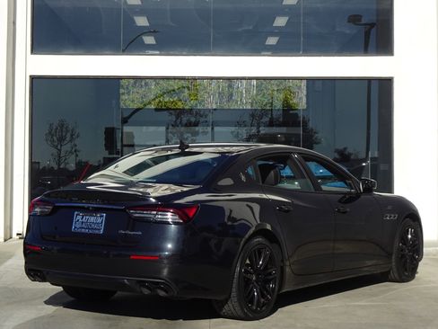 Used 2022 Maserati Quattroporte GT image 10