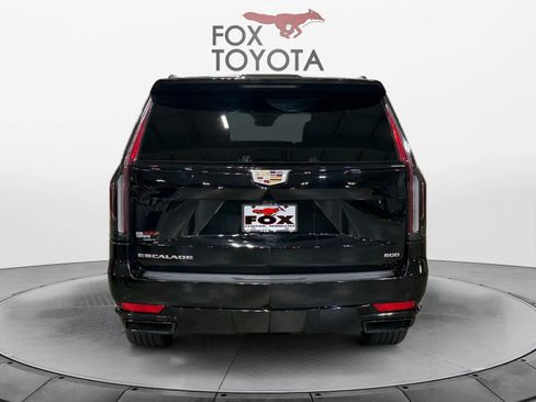 Used 2023 Cadillac Escalade Sport AWD/4WD image 5
