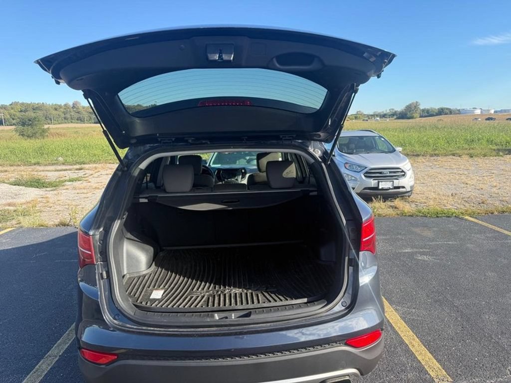 Used 2016 Hyundai Santa Fe Sport w/ Option Group 02 FWD image 23