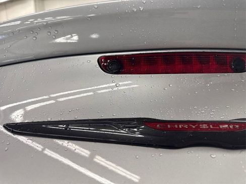 Used 2022 Chrysler 300 S image 15