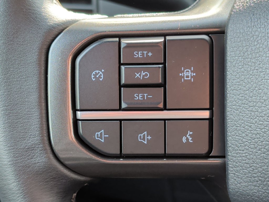 Used 2024 Ford F150 XLT w/ XLT Black Appearance Package AWD/4WD image 12