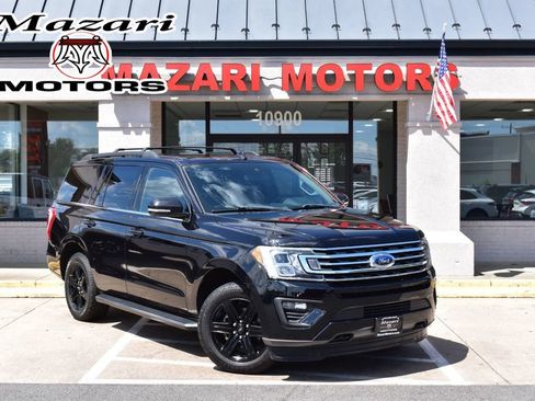 Used 2020 Ford Expedition XLT w/ Equipment Group 202A AWD/4WD image 1