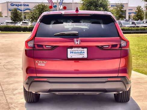 Used 2026 Honda CR-V EX image 6