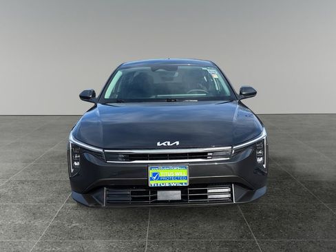 Used 2025 Kia K4 LXS image 2