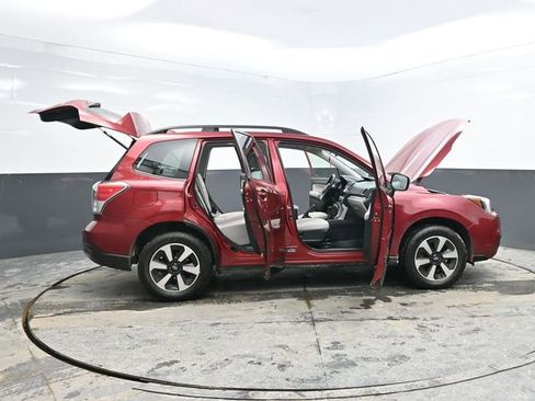 Used 2018 Subaru Forester 2.5i Premium image 45