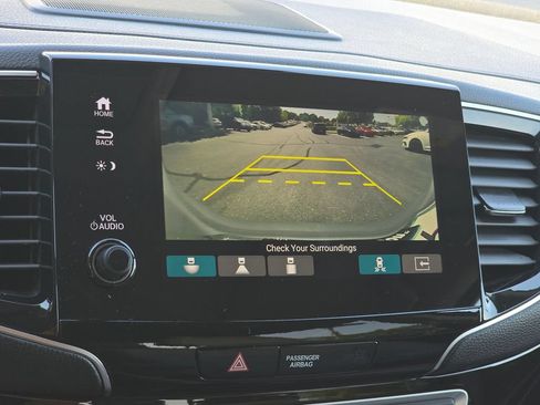 Used 2019 Honda Pilot Touring image 20