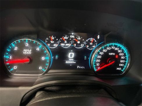 Used 2018 GMC Yukon Denali w/ Open Road Package image 2