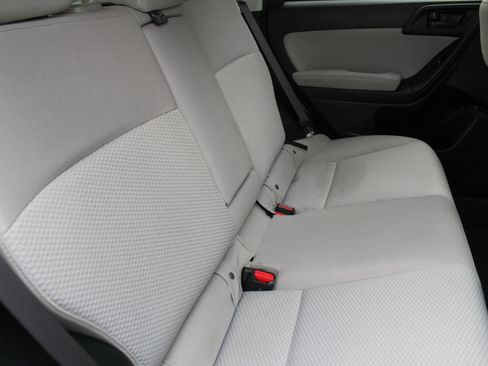Used 2015 Subaru Forester 2.5i Premium w/ All-Weather Package AWD/4WD image 14