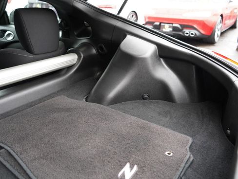 Used 2016 Nissan 370Z Coupe image 48