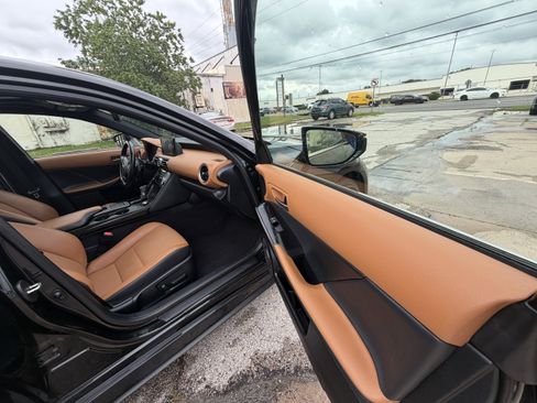 Used 2021 Lexus IS 300 AWD w/ Comfort Package image 19
