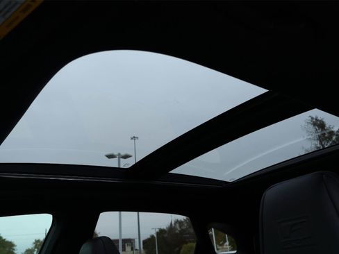 Used 2024 Lexus RX 500h F Sport image 29