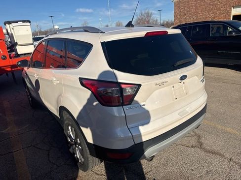 Used 2018 Ford Escape Titanium image 6