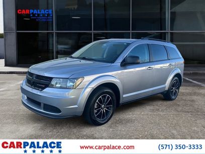 Used 2018 Dodge Journey SE w/ Blacktop Package