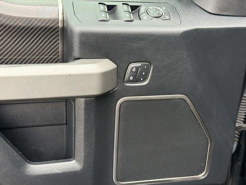 Used 2018 Ford F150 Raptor w/ Equipment Group 802A Luxury image 5