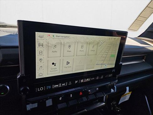 New 2025 GMC Hummer EV 3X w/ Battery Pack, 24 Module Pack image 12