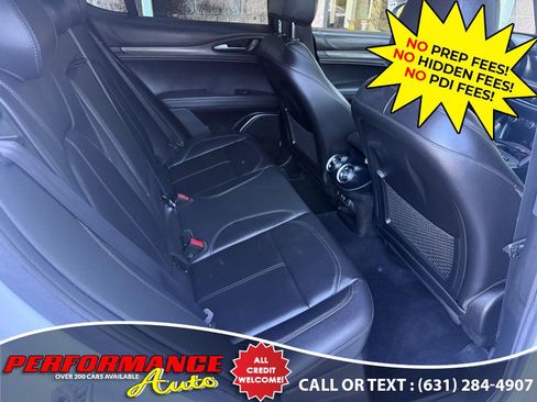 Used 2022 Alfa Romeo Stelvio Ti AWD/4WD image 23