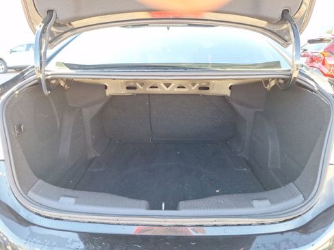 Used 2017 Chevrolet Cruze LT w/ Convenience Package image 37