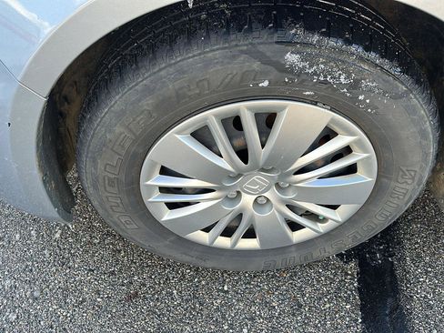 Used 2016 Honda Odyssey LX image 12