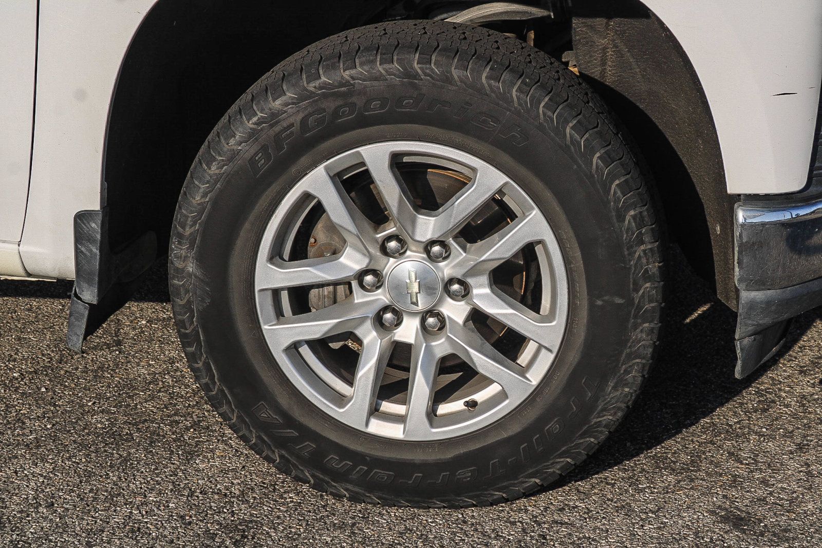 Used 2020 Chevrolet Silverado 1500 LT w/ All-Star Edition AWD/4WD image 9