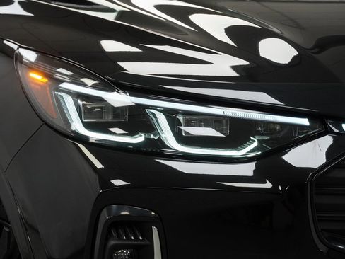 Used 2023 Ford Escape ST-Line Elite w/ Premium Technology Package image 6