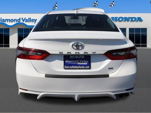 Used 2021 Toyota Camry SE w/ Carpet Mat Package (TMS) FWD image 5