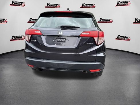 Used 2017 Honda HR-V LX image 6