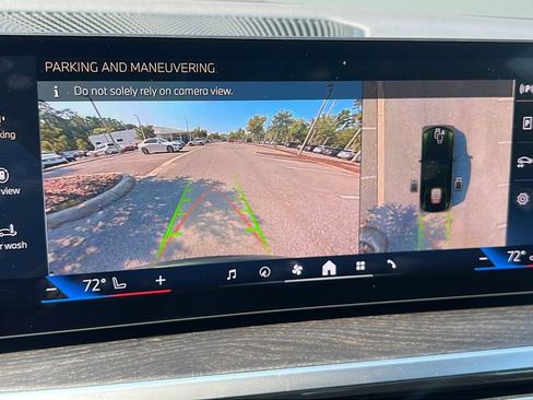 Used 2024 BMW i4 eDrive40 w/ M Sport Package RWD image 17