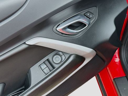 Used 2022 Chevrolet Camaro LT image 20