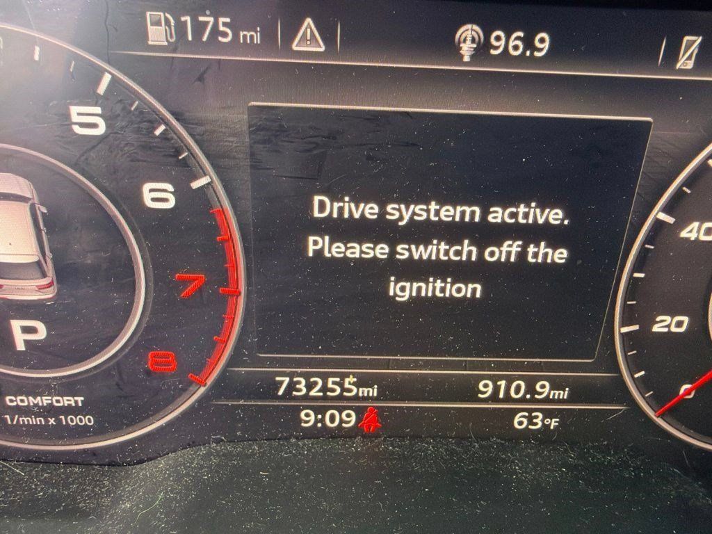 Used 2019 Audi Q7 3.0T Prestige AWD/4WD image 12