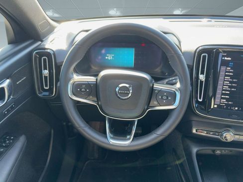 Certified 2023 Volvo C40 P8 Recharge Ultimate image 26