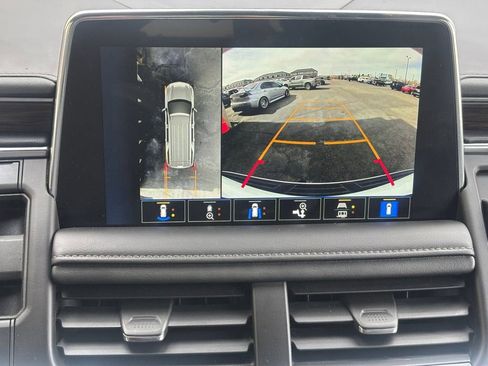 Used 2022 Chevrolet Tahoe LT image 18