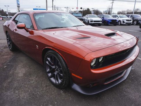 Used 2022 Dodge Challenger R/T Scat Pack image 3