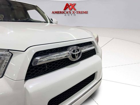 Used 2010 Toyota 4Runner Limited RWD image 12