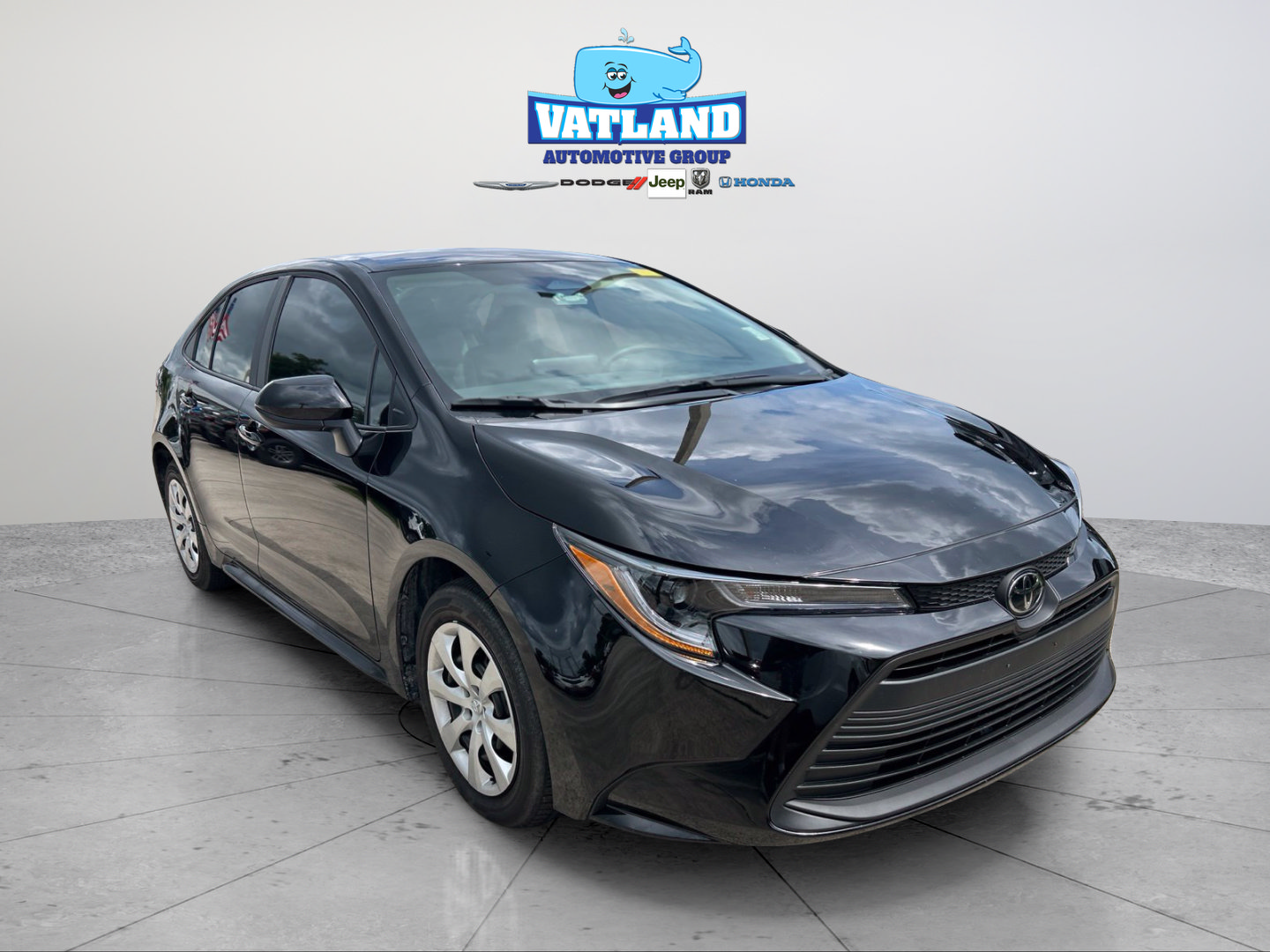 Used 2026 Toyota Corolla LE FWD image 7