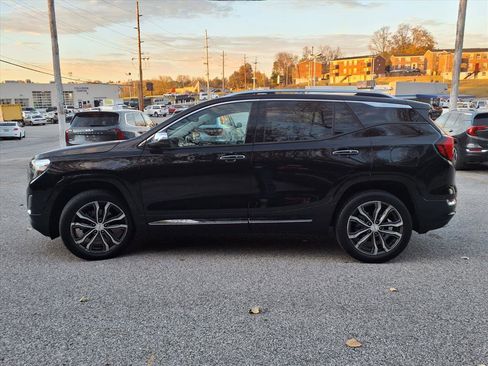 Used 2020 GMC Terrain Denali w/ Denali Premium Package image 24