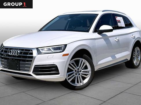 Used 2018 Audi Q5 2.0T Premium Plus w/ Premium Plus Package AWD/4WD image 1