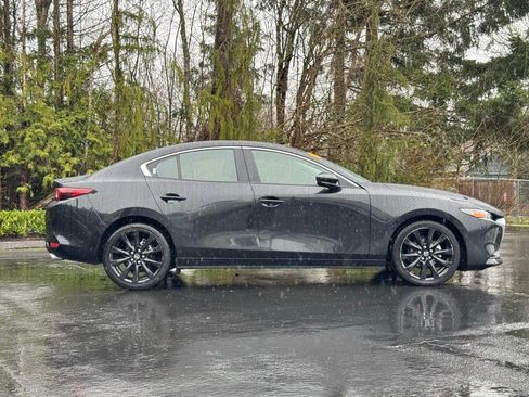 Used 2024 MAZDA MAZDA3 s image 17