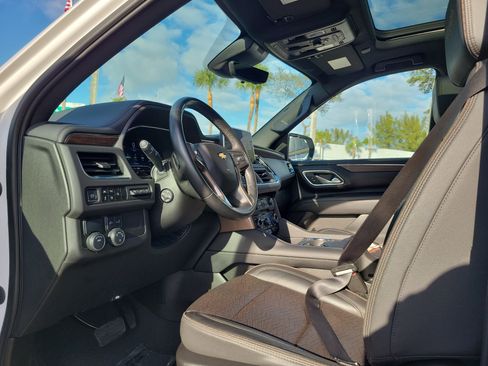 Used 2023 Chevrolet Tahoe High Country image 9