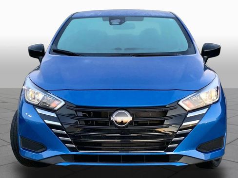 Used 2024 Nissan Versa S w/ S Plus Package image 4